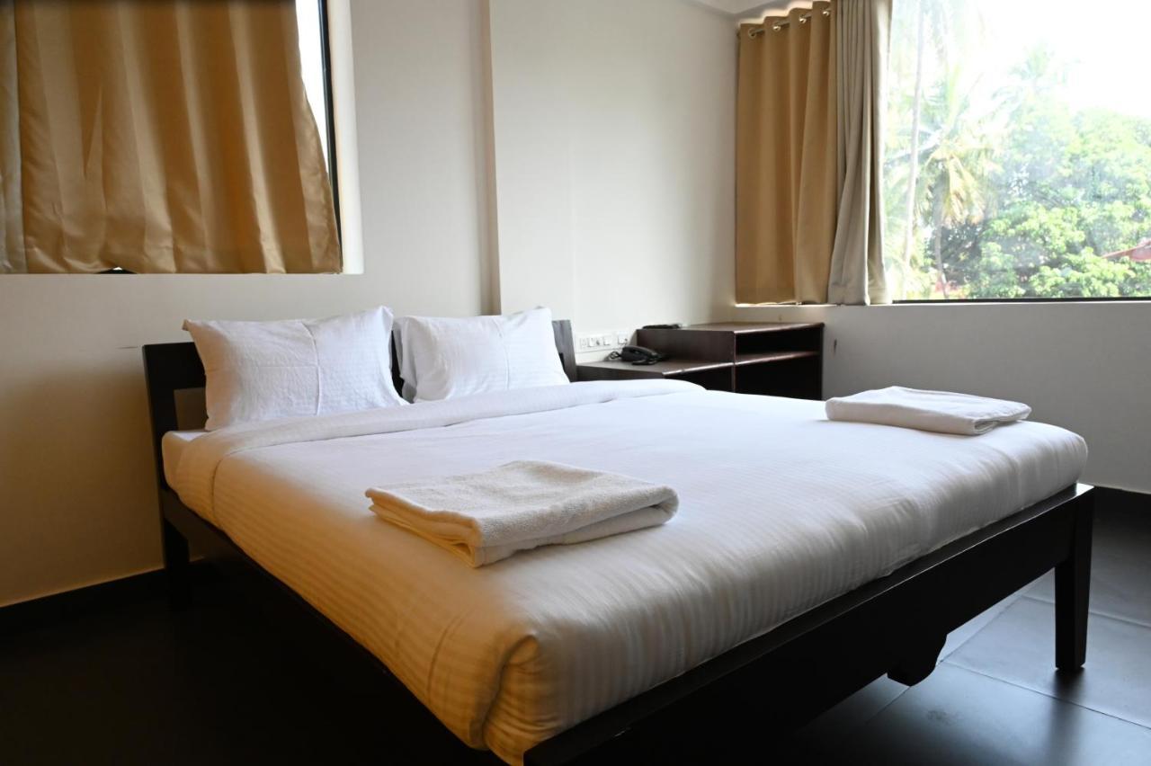 קלנגוטה Resort De Goa מראה חיצוני תמונה