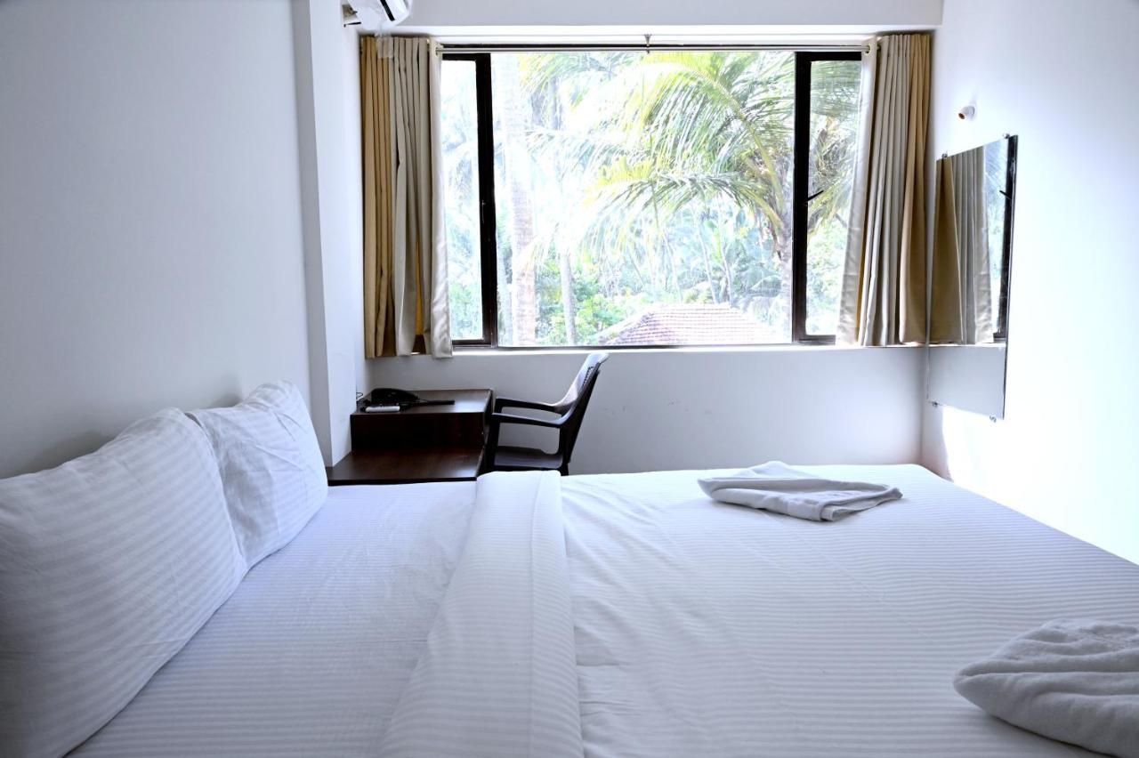 קלנגוטה Resort De Goa מראה חיצוני תמונה